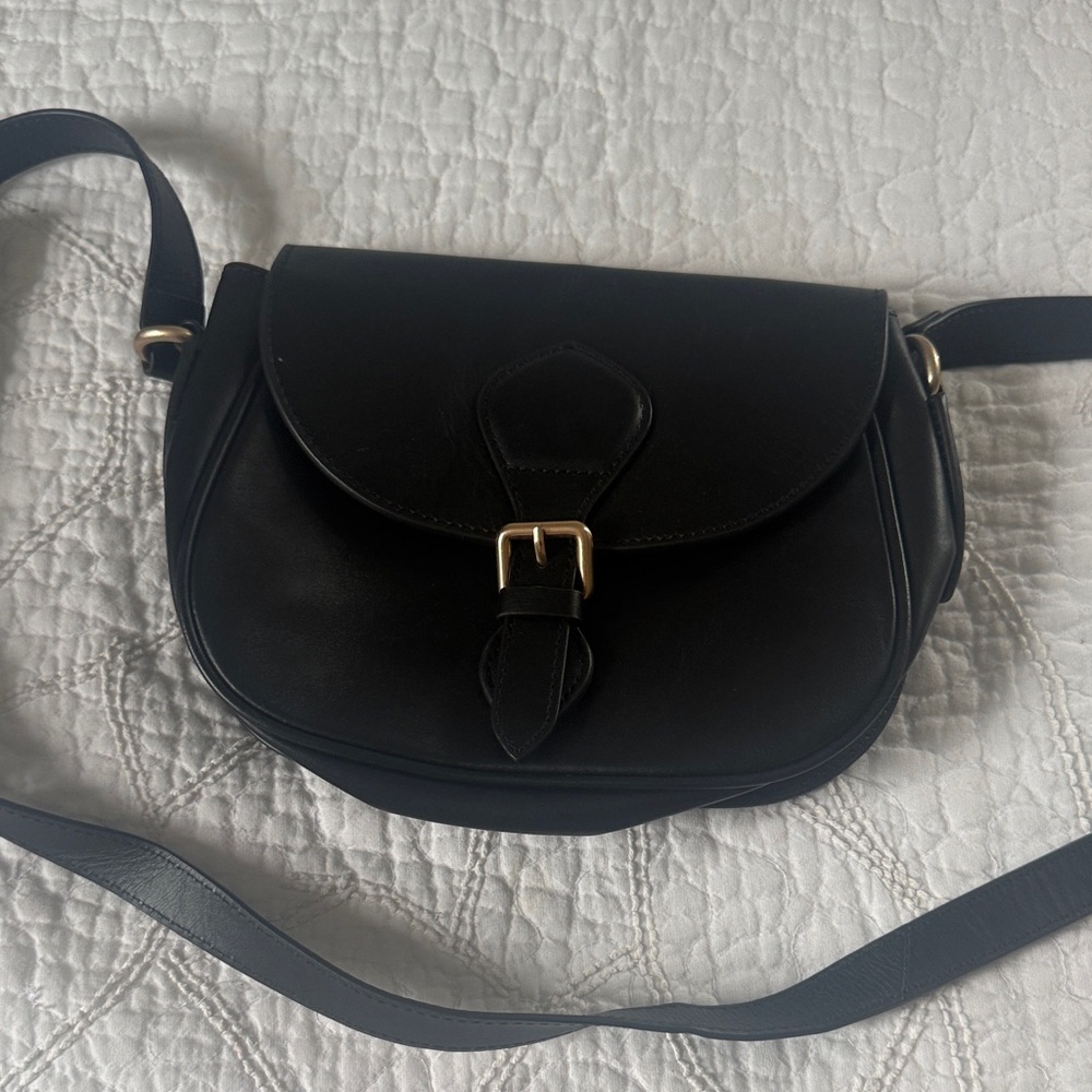 Banana Republic Purse